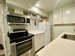 For Lease - 3 Victor Avenue Unit# Lower, Toronto, Ontario - Photo 3