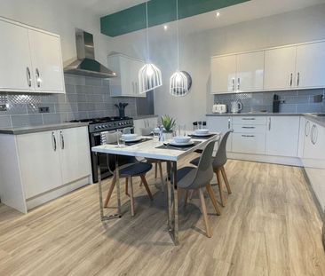 Spacious House Share in East End Park Spacious HMO Room in East End... - Photo 4