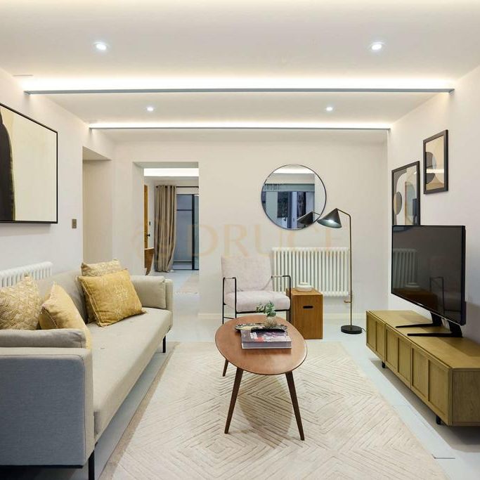 1 bedroom flat to rent - Photo 1