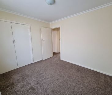 2 Bedroom Unit in Ideal Location - Photo 4