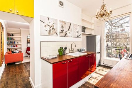 Located in one of WC1X prime garden squares close to Bloomsbury - Photo 2