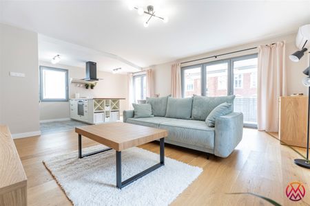 w garażu podziemnym - Фото 2