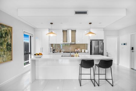 10 Turbayne Crescent, Forde ACT 2914 - House For Rent | Domain - Photo 3