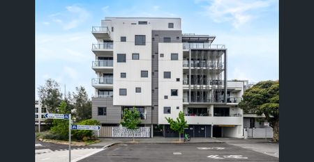 Live the Best of Melbourne Lifestyle - Photo 4