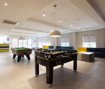 Studio to rent - Photo 2