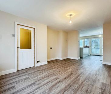 3 bedroom detached house to rent - Photo 1