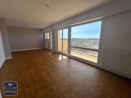 Location Appartement 4 pièces 74m² LE MANS 72000 - Photo 2