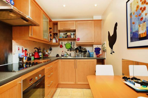 1 bedroom flat to rent - Photo 1