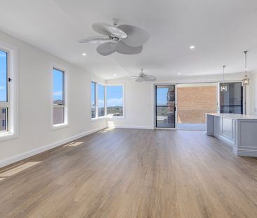 Coastal Residence of Exceptional Quality - Photo 4