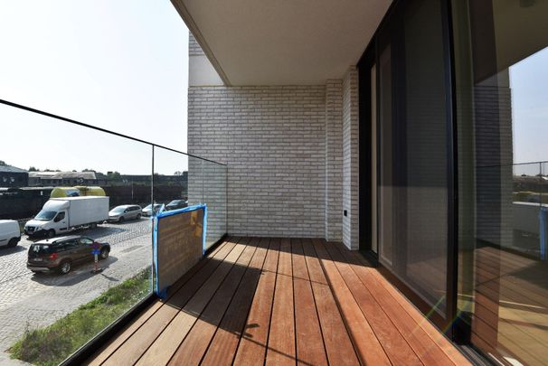 Nieuwbouwappartement met 2 slpks, autostaanplaats en terras te Maldegem centrum - Photo 1