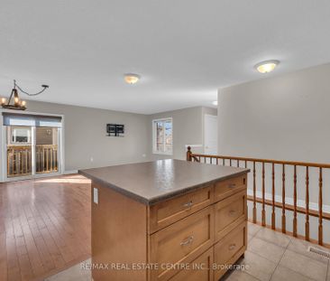 Semi-Detached Home For Lease | X8126898 - Photo 1