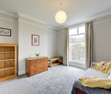 3 bedroom terraced house to rent - Photo 6