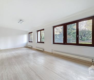 Studio met parkeerplaats te huur in Ukkel. - Photo 5