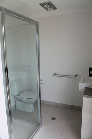 37 Tamron Drive, Mount Pleasant QLD 4740 - House For Rent | Domain - Photo 3