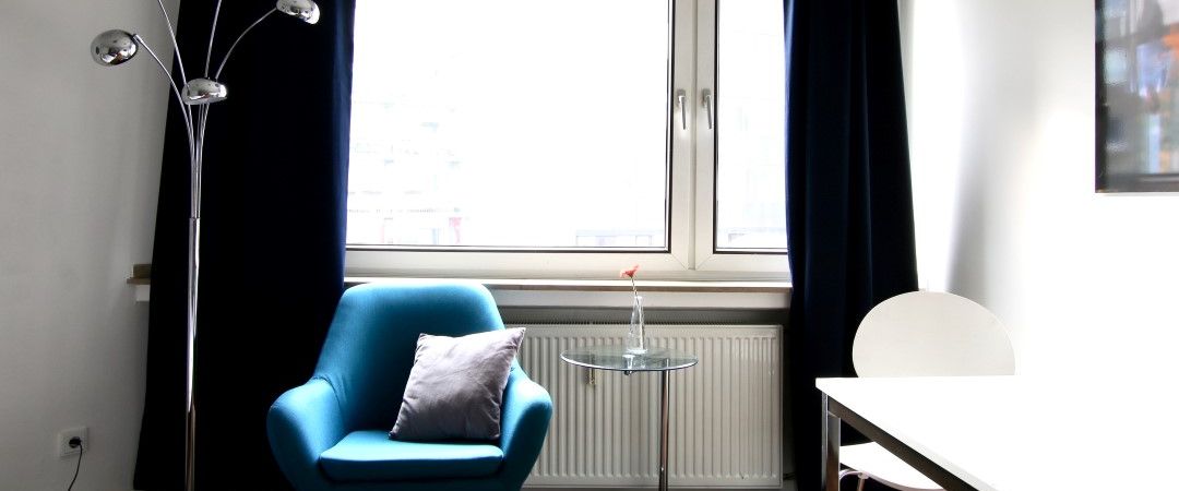 Attraktiv möbliertes Apartment am Barbarossaplatz - Photo 1