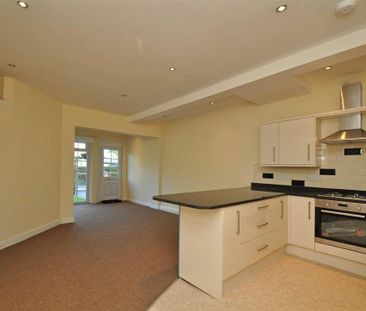 2 bedroom apartment to rent - Photo 6