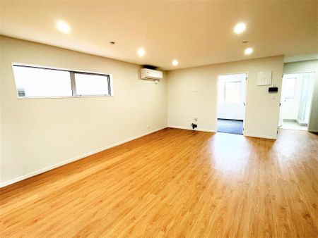 Modern Ground Level Two-Bedroom, One Bathroom Apartment - Photo 3