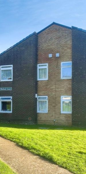 2 bedroom apartment to rent - Photo 2