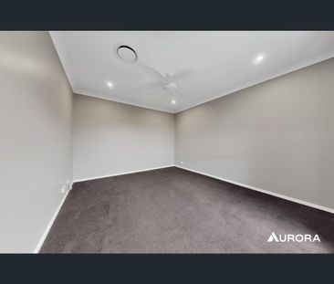 28 Majestic Circuit, Thornlands, Qld 4164 - Photo 2