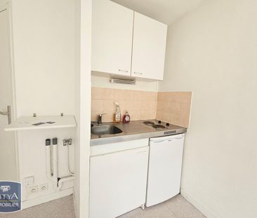 Location Appartement 1 pièce 20m² POITIERS 86000 - Photo 4