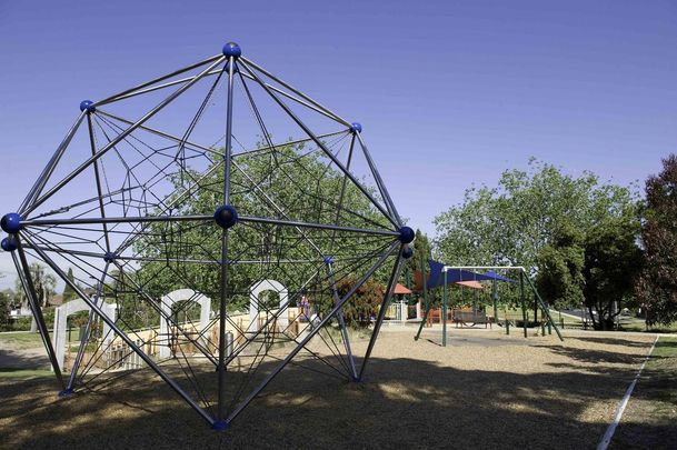 17A Larch Street, CAULFIELD SOUTH, VIC - Photo 1