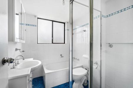 “Heart of Miranda living!” - Photo 3