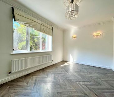 5 bedroom detached house to rent - Photo 2
