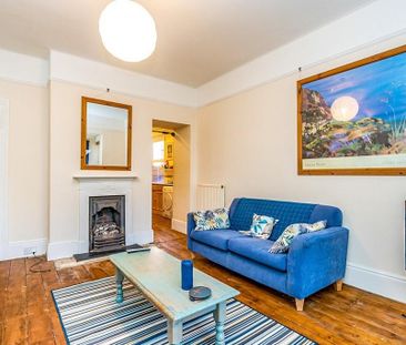 4 bedroom house to rent - Photo 2