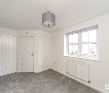 Thorpe Close - Photo 3