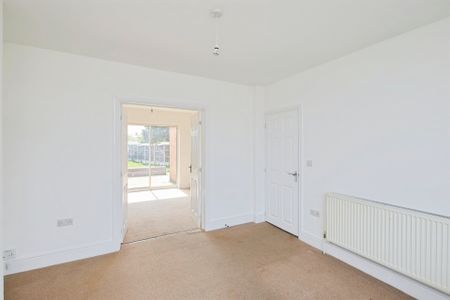 ArlingtonDrive, Alvaston, DERBY - Photo 2