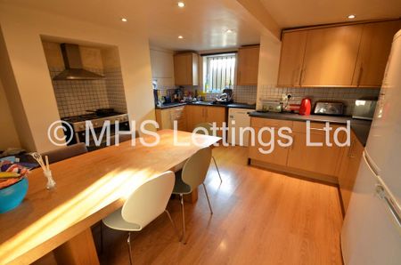 6 Bedroom Semi-Detached House for rent in Hartley Avenue - Photo 4