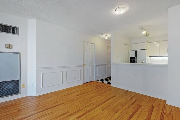 For Lease - 7 Carlton Street Unit# 1714, Toronto, Ontario - Photo 1