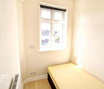 3 bedroom coach house to rent - Photo 3