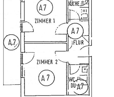 Schmucke 2-Zimmer-Wohnung || Einbauküche - Stellplatz - Photo 2