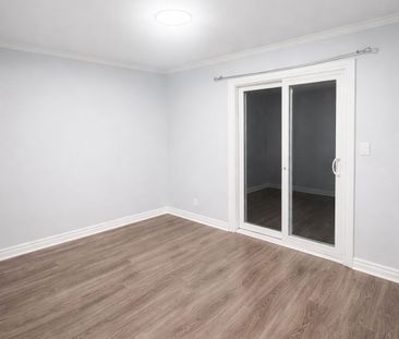 For Lease - 1320 Fundy Court, Oshawa, Ontario - Photo 2