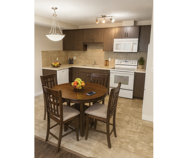 Modern Corner Unit Townhouse In Sage Hill – 2 Bed, 1.5 Bath With Garage. - Photo 2 | Rentumo