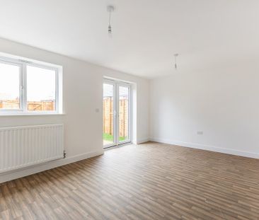 3 bedroom terraced house to rent - Photo 1