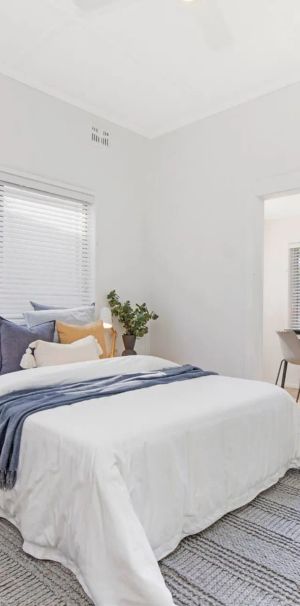 Charming generously sized cottage in the heart of the Peninsula - Photo 1