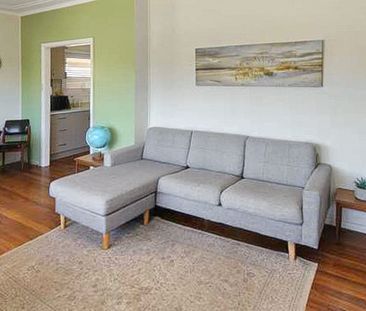 56 Lake Street, Forster NSW 2428 - House For Rent | Domain - Photo 6