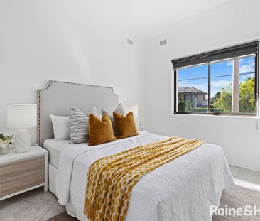 Evoking Classic Charm in a Prime Belmore Location - Photo 6