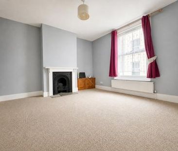 Alexandra Road, Ramsgate, CT11 7HY, Kent - Photo 2