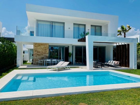 Marbella, Andalusia 29603 - Photo 1