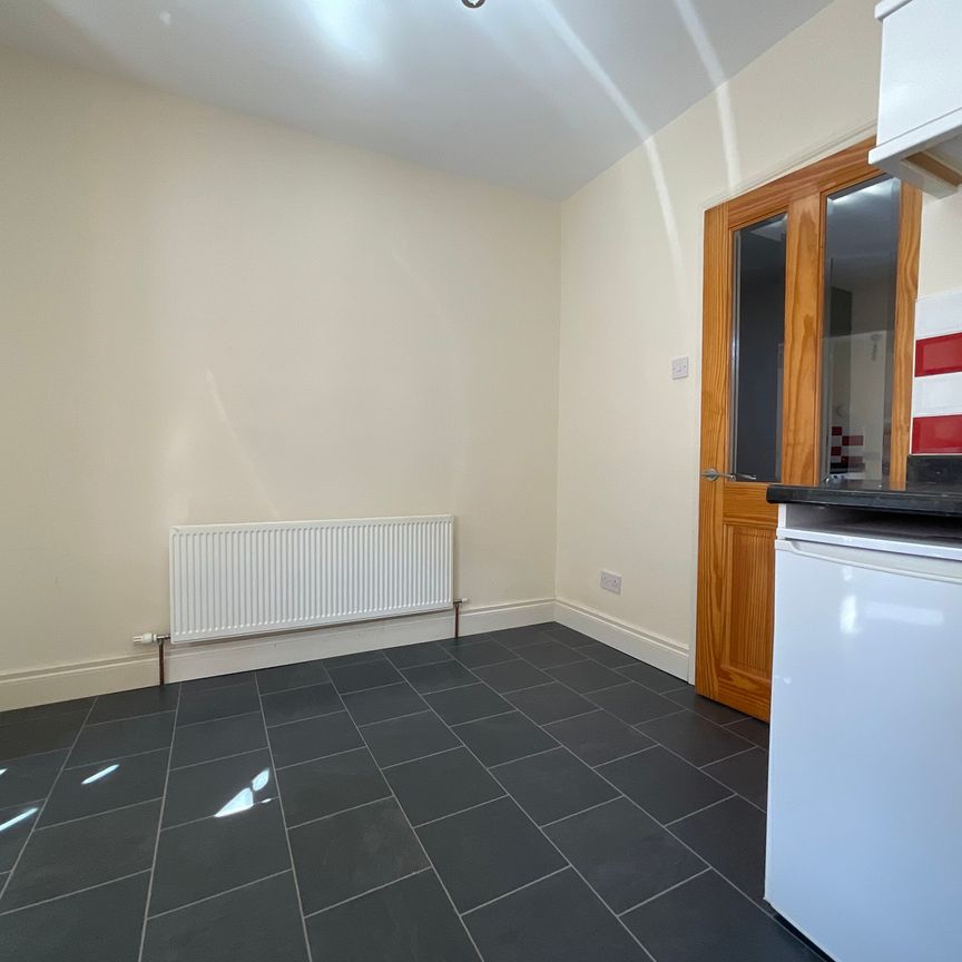 53 Ainsworth Street, Belfast, BT13 3EH - Photo 1