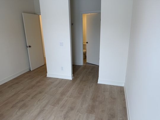 For Lease - 16 Melbourne Avenue, St. Catharines, Ontario - Photo 1