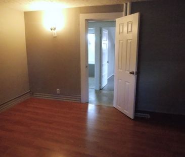 For Lease - 171 Queenston Street, St. Catharines, Ontario - Photo 4