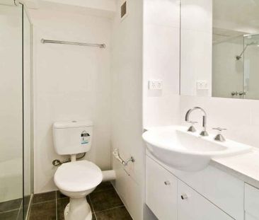 210/22 Doris Street North Sydney - Photo 3