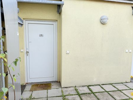 Helle DG 2 Zimmer Wohnung - Photo 4