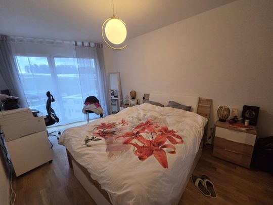 Très beau 3,5 pièces au 5ème et dernier étage d'un immeuble récent - Foto 1