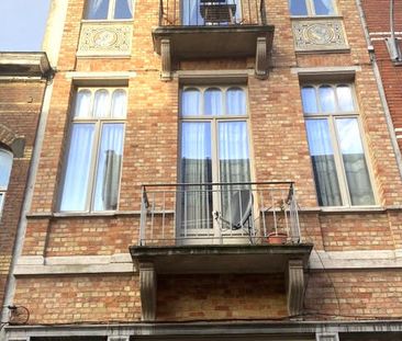 Duplex atypique meublé de 2ch / Proche des Etangs d’Ixelles. - Foto 4