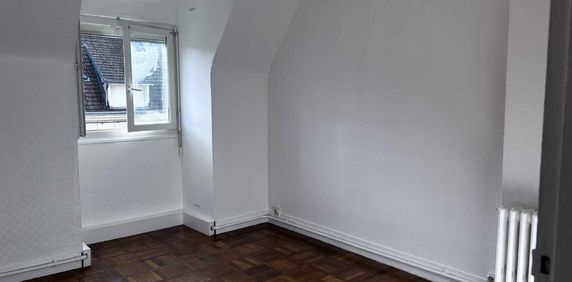 Location Appartement 2 pièces 35m² ELBEUF 76500 - Photo 2